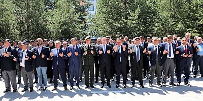 Kars'ta 15 Temmuz Şehitleri Dualarla Anıldı