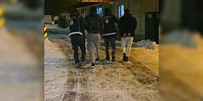 Kars’ta 2 Düzensiz Göçmen ve 1 Şüpheli Tutuklandı