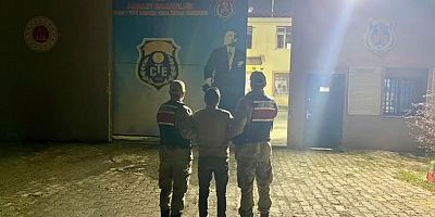 Kars'ta 3 kişiyi yaralayan şüpheli Jandarmanın baskınıyla yakalandı