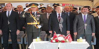 Kars’ta, 30 Ağustos Zafer Bayramı törenlerle kutlandı