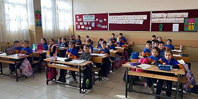 Kars'ta 63 bin 362 öğrenci yeniden ders başı yaptı