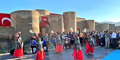 Kars'ta Ani'nin Fethinin 960'ıncı yıl dönümü coşkuyla kutlandı