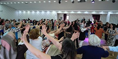 Kars'ta Anneler Günü etkinliği düzenlendi