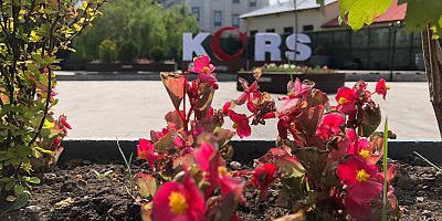 Kars’ta Bayramın İlk Günü Sokaklar Sessizliğe Büründü