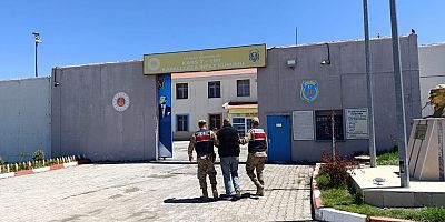 Kars'ta Çeşitli Suçlardan Aranan Şahıs Tutuklandı