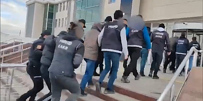 Kars’ta çeşitli suçlardan aranması olan 14 şahıs yakalandı