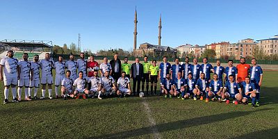 KARS'ta Dostluk ve Sporun Gücü Sahada Buluştu