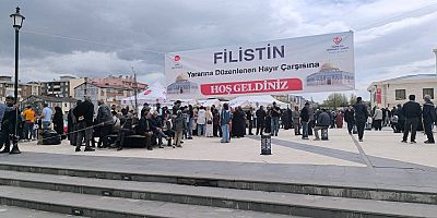 Kars’ta Filistin Gazze Yararına Hayır Çarşısı Kuruldu