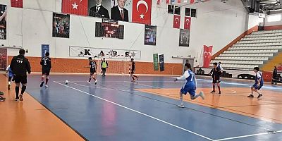 Kars’ta Futsal Rüzgarı: Gençler İl Birinciliği Sona Erdi