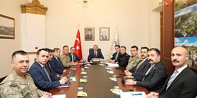 Kars'ta İl Güvenlik ve Asayiş Koordinasyon Toplantısı gerçekleştirildi