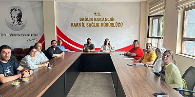 Kars’ta İlçe Hastaneleriyle Hizmet Değerlendirme Toplantısı Yapıldı