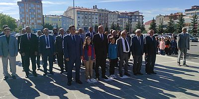 Kars'ta, ilk ders zili çaldı