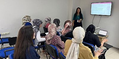 Kars'ta Kadınlara Yönelik Annelik Eğitimi Düzenlendi