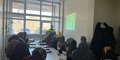Kars’ta Kur’an Kursu Kursiyerlerine Trafik Eğitimi Verildi