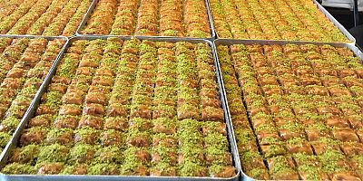 Kars’ta, Kurban Bayramı nedeniyle “tatlı” yoğunluk