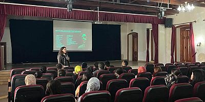 Kars’ta Öğrencilere Bağımlılıkla Mücadele Semineri