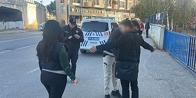 Kars’ta Okul Önlerinde Güvenlik Önlemleri Artırıldı