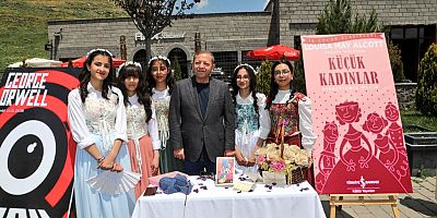 Kars'ta Roman Kahramanları Canlandı: Vali Polat Etkinliğe Katıldı