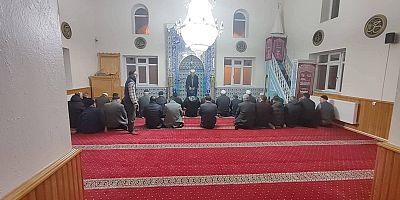 Kars'ta sabah namazı buluşmaları devam ediyor