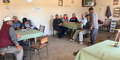 KARS’TA TARIM EKİPLERİ ÜRETİCİLERİN TALEPLERİNi DİNLİYOR