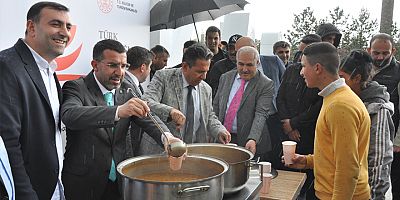 Kars’ta, Türk Mutfağı Haftası etkinliğinde çorba ikram edildi