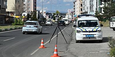 Kars’ta Yapay zekâ destekli 4 şerit eş zamanlı kontrol ediliyor