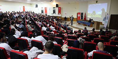 Kars'ta “Yeşil Yakalılarla Söyleşiler Programı