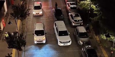 Kars’ta “Zaferin Adı Türkiye” Temalı Araç Korteji Düzenlendi