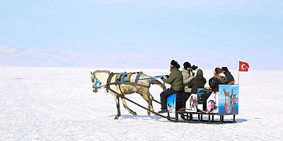 Kars Uluslararası Konferans ve Tanıtım Etkinlikleri Büyük İlgi Gördü