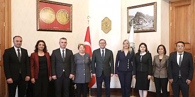 Kars Valisi Ziya Polat'a Dünya Nüfus Günü Ziyareti