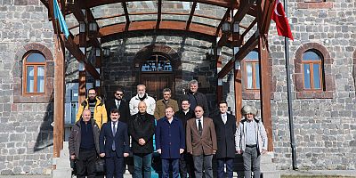 Kars Valisi Ziya Polat'ın  Basınla 10 Ocak Günü Buluşması