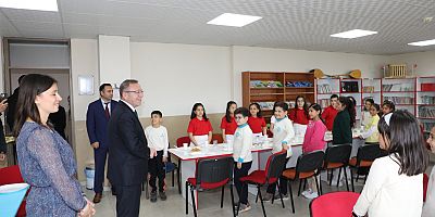 Kars Valisi Ziya Polat’ın okul ziyaretleri sürüyor