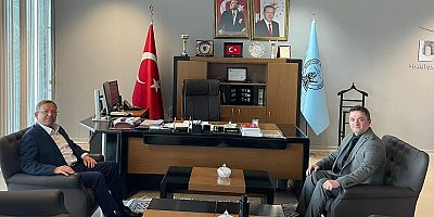 Kars Valisi Ziya Polat'tan Havalimanı Müdürü Tiryaki'ye ziyaret