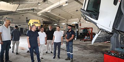 Kars Valisi Ziya Polat, İl Özel İdaresi’nde incelemelerde bulundu