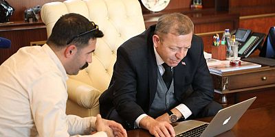 Kars Valisi Ziya Polat, “Yılın Kareleri” Oylamasına Katıldı