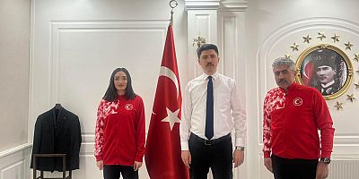 Karslı milli gururumuz Tuğba Toptaş'tan Kaymakamlığa ziyaret