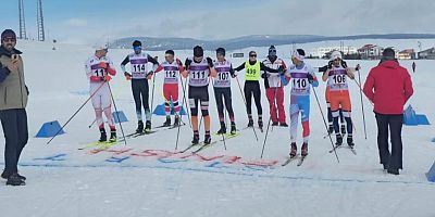 Kayaklı koşu müsabakaları Sarıkamış’ta tamamlandı