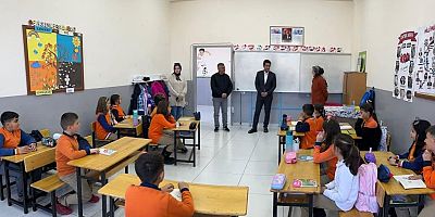 Kaymakam Aslantatar’dan 15 Temmuz Şehitleri İlkokuluna Ziyaret