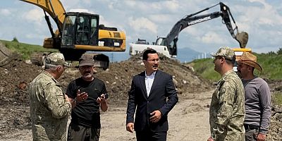Kaymakam Demirtaş’tan Demiryolu Şantiyesine İnceleme