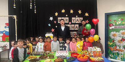 Kaymakam Kahraman, miniklerle birlikte ​pasta kesti