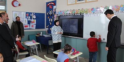 Kaymakam Semiz’den Benliahmet Köyü Okuluna Ziyaret