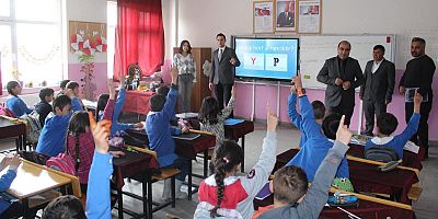 Kaymakam Semiz’den Köy Okullarına Ziyaret