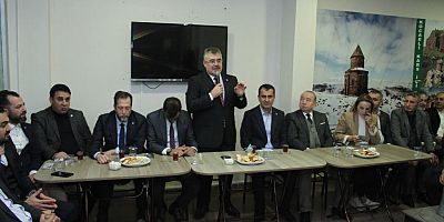 Kocaeli Milletvekili Veysel Tipioğlu Derince'de coşkuyla karşılandı