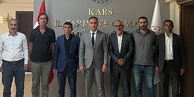 Köy Muhtarlarından Tarım Orman Müdürü Enver Aydın'a ziyaret