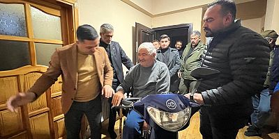 MHP Kars Teşkilatı’ndan Engelli Vatandaşa Akülü Araç Desteği