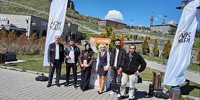 “Milletin Kapısı” Açık Kapı Kars’ta Vatandaşlarla Buluşuyor