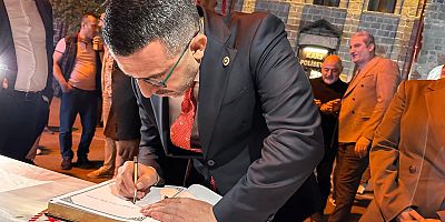 Milletvekili Adem Çalkın, 15 Temmuz Anı Defteri’ne Duygularını Yazdı