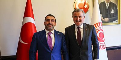 Milletvekili Adem Çalkın, Spor Bakanı Osman Aşkın Bak'ı ziyaret etti