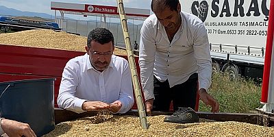 Milletvekili Çalkın, TMO'ya ürünlerini getiren çiftçilerle biraraya geldi