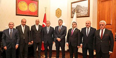 Milli Eğitim Bakanı Yusuf Tekin, Kars Valiliği’ni Ziyaret Etti